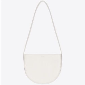 ISO this Oak + Fort bag in white :)